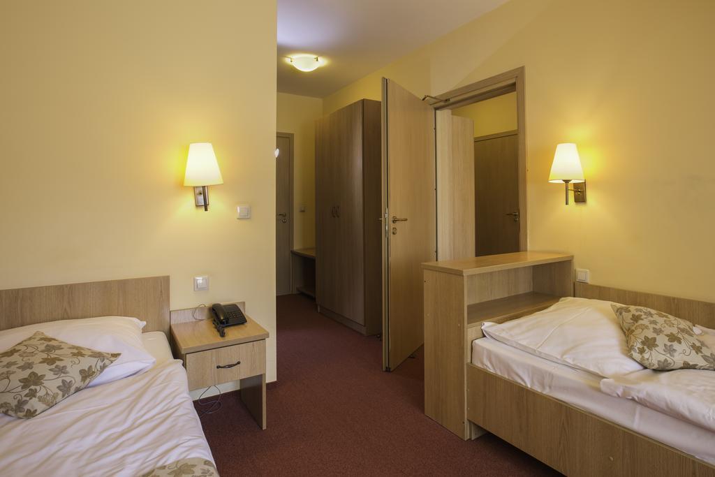 Ski Hotel