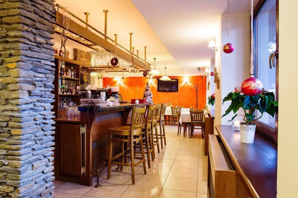 Ski Hotel Готель 3*